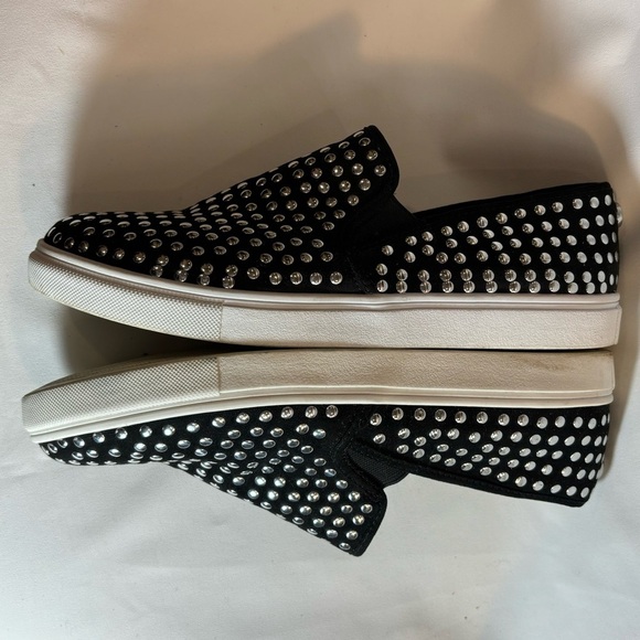 STEVE MADDEN Sz 9.5 Zach Loafer Slip On Studded Round Toe Rubber Soles Sneakers - Picture 7 of 9
